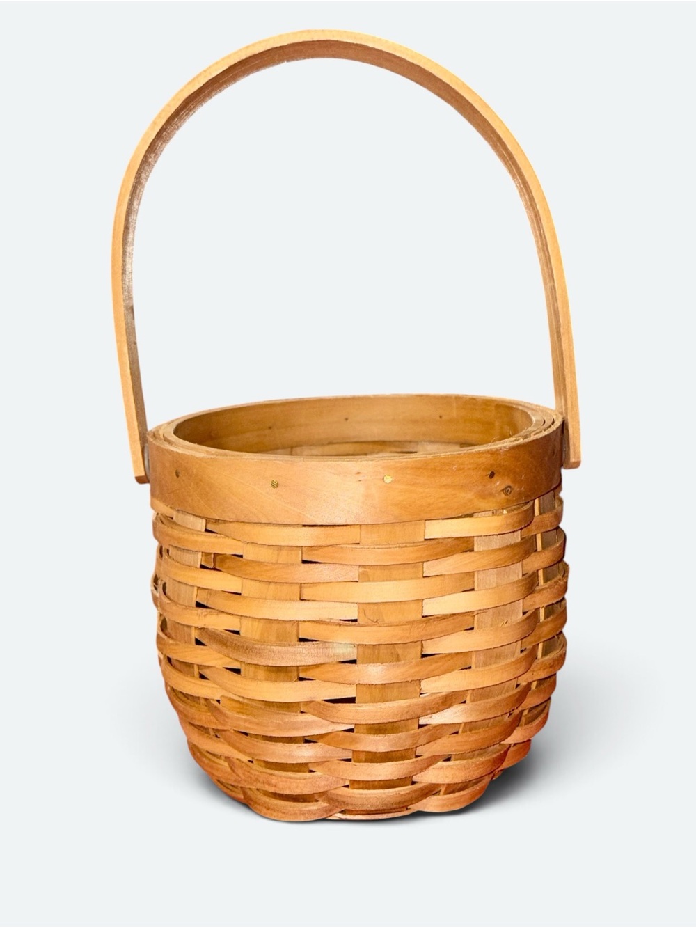 Possibly Unmarked Longaberger Fruit Basket